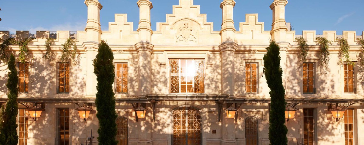 Hôtel Mondrian Les Carmes : le nouveau château bordelais signé Philippe Starck